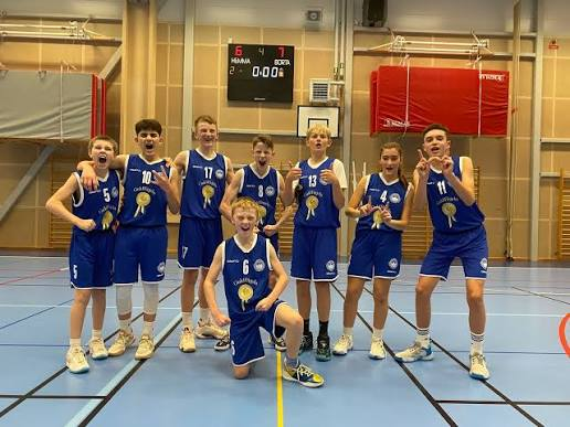 Kalmar Saints-lag i hallen